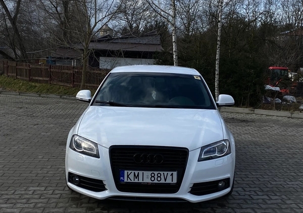 Audi A3 cena 33250 przebieg: 286500, rok produkcji 2009 z Miechów małe 56